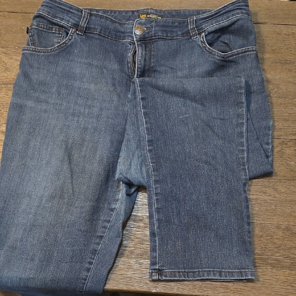 Lee Women's Straight Leg Blue Jeans